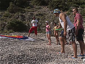insatiable group bang-out tournament on the beach part 1